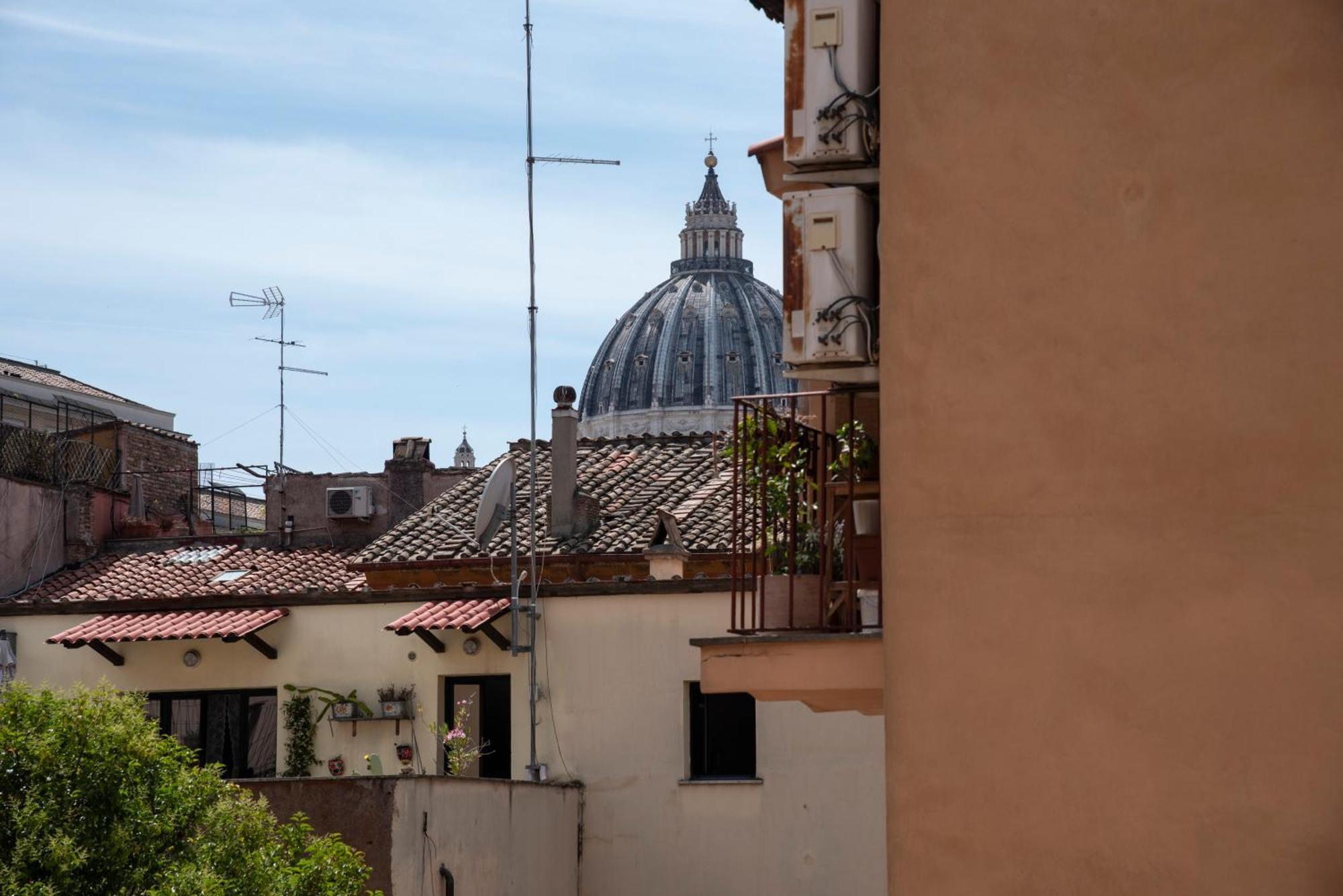 Vatican Boutique Apartment With St Peters Dome View Rome Buitenkant foto